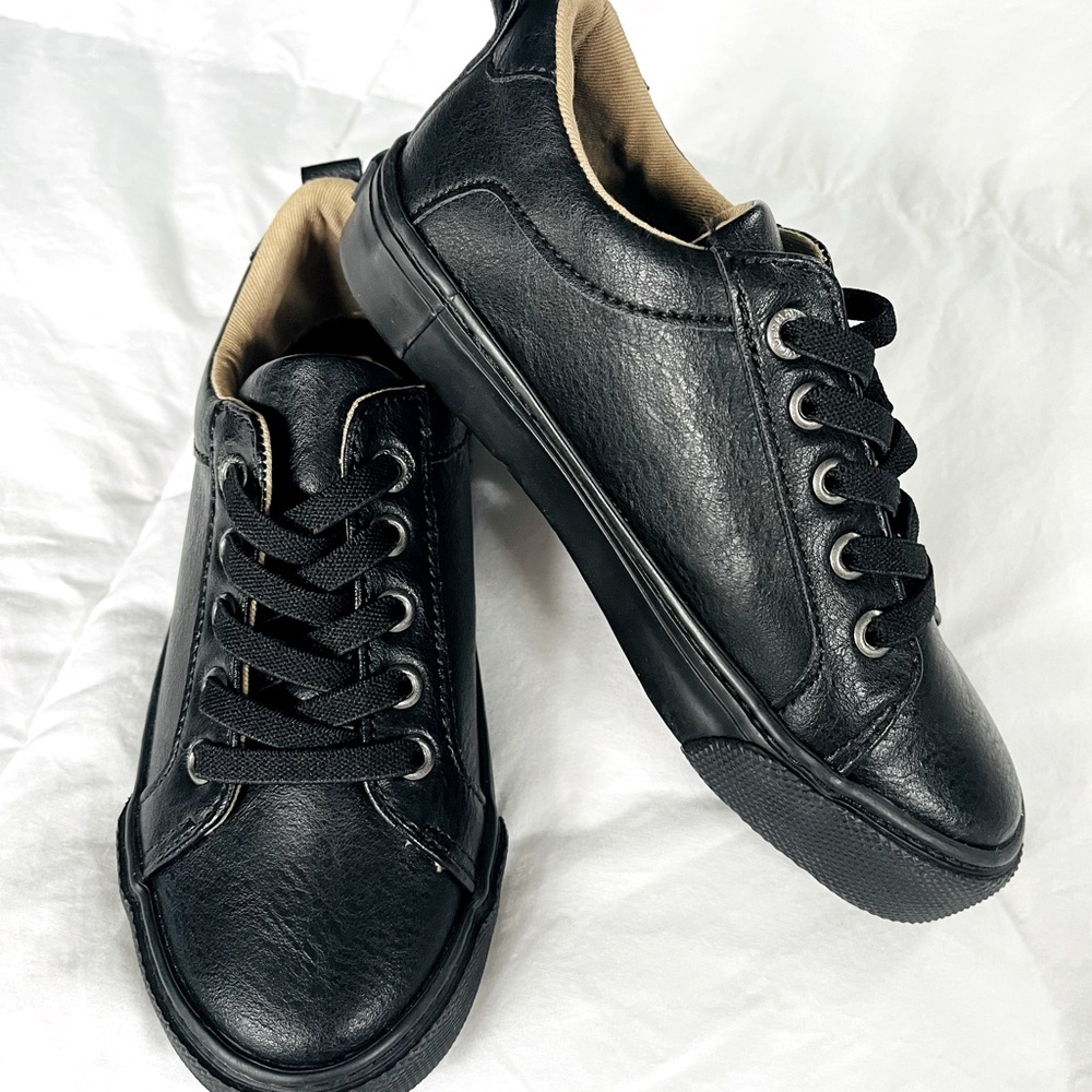 Old Navy Slip-On Shoe